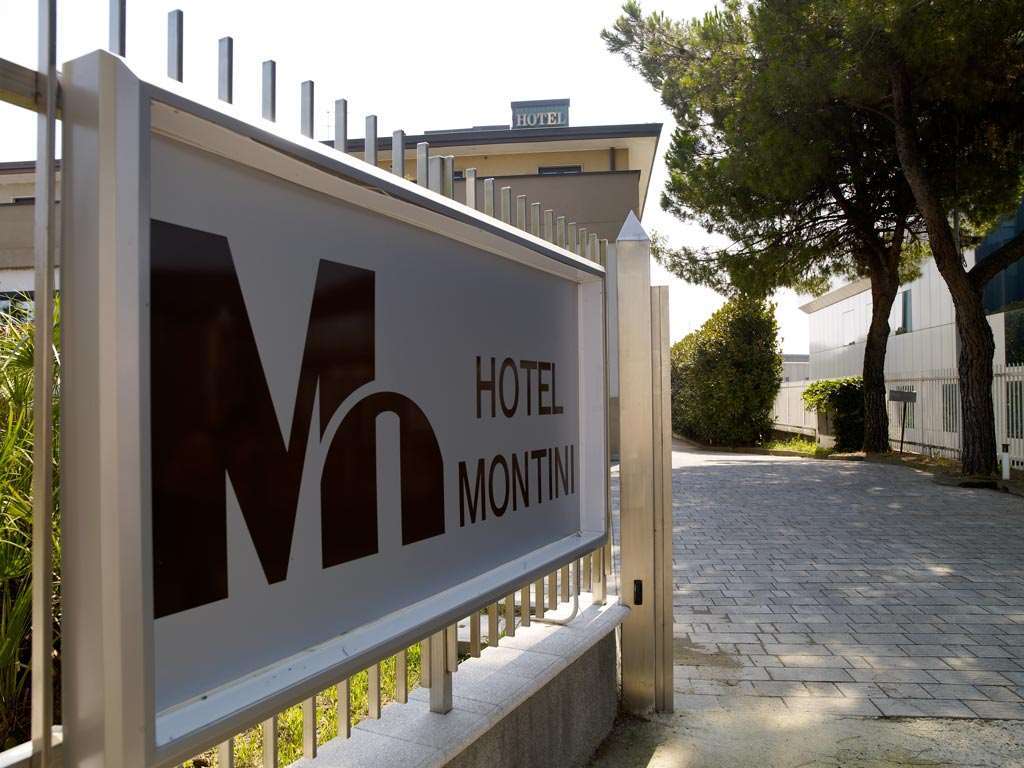 Hotel Montini Linate Airport Peschiera Borromeo Exterior photo